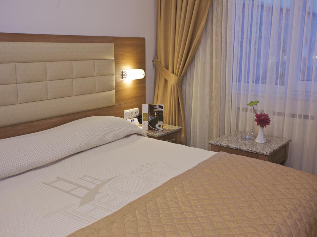 The City Hotel Istanbul Ngoại thất bức ảnh